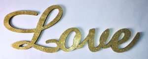 Uniwersalne - Dekoracja ze styroduru napis "Love"