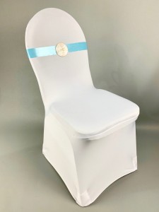 Pokrowce na krzesła i klęczniki - Pokrowiec na krzesło komunijne z błękitną szarfą